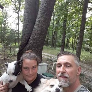 Meet your Posher, Chas